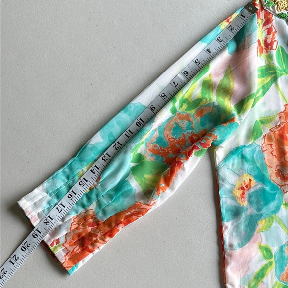 Gretchen Scott Designs Floral Tunic Blouse 3/4 Sleeve Crochet Knit Flowers - Picture 13 of 16